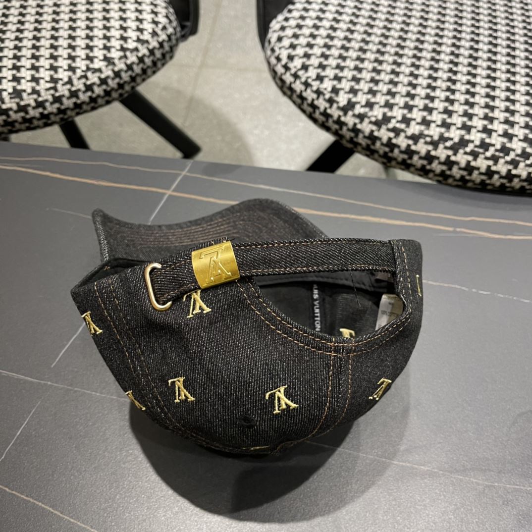 Louis Vuitton Caps